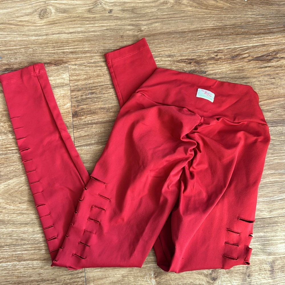 Scrunchbutt Leggings Red